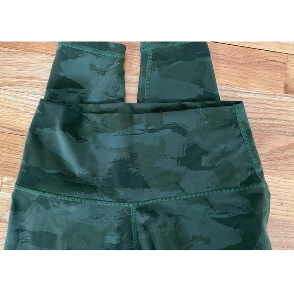Colorfulkoala Green Camo High-Waisted Leggings - Picture 7 of 8